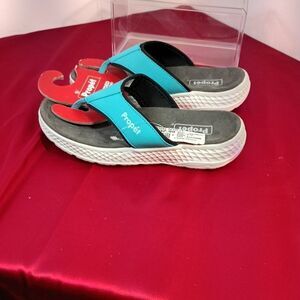 PROPET WST001P Travelactiv Ft WOMEN'S SZ 6W BLUE Flip Flop Sandal New